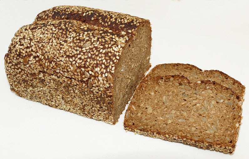 Vähähiilihydraattinen leipä siemenillä