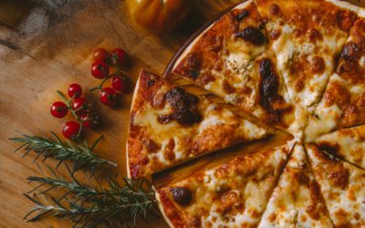 Pizza – kuinka tehdä täydellinen italialainen pizzapohja