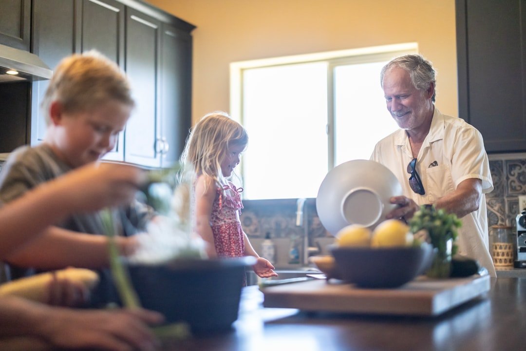 Hjemmelaget: Den perfekte guiden til deilige oppskrifter og tips